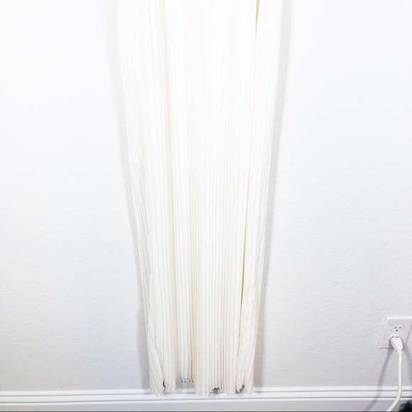 🔥MOVING SALE🔥 Blaque Label ivory Sweatheart bustier accordion maxi dress small - Picture 10 of 11